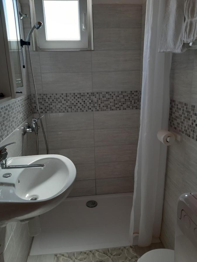 Guesthouse Brodarica  Šibenik Extérieur photo