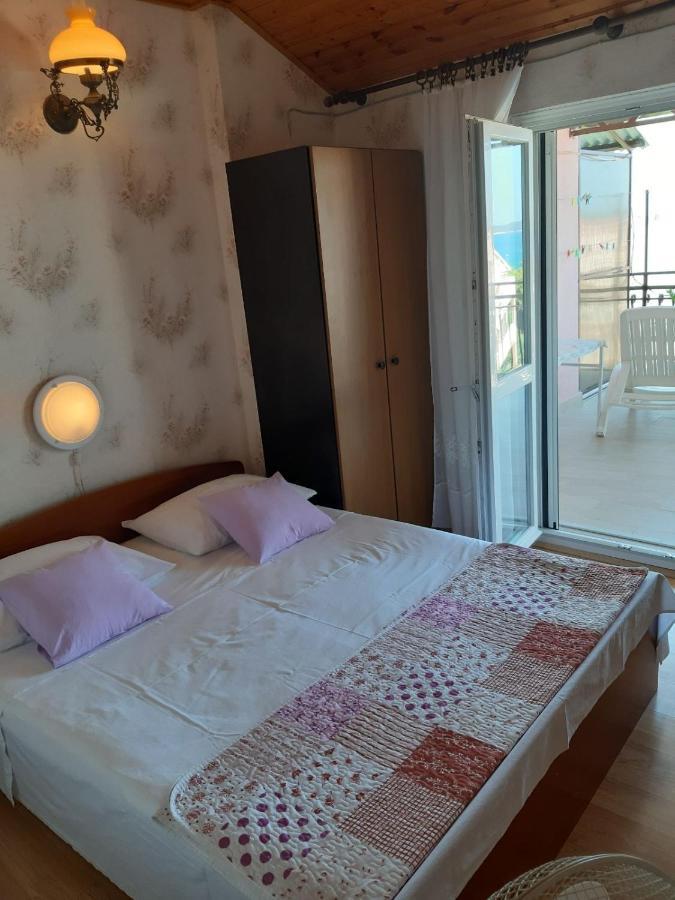 Guesthouse Brodarica  Šibenik Extérieur photo